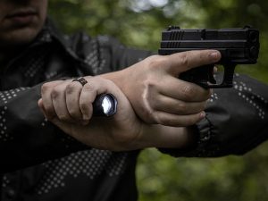 John Farnam on the Unity Tactical A.T.O.M. Mount in the M&P